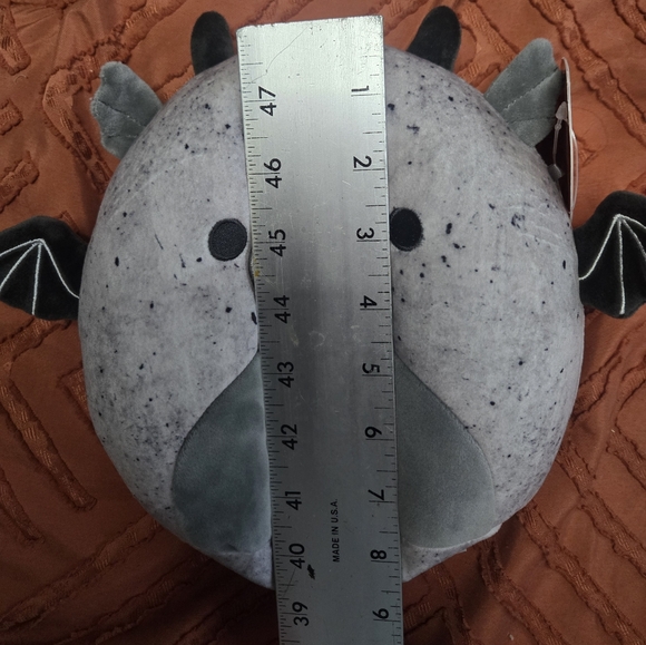 Halloween Squishmallow Gio The Gargoyle 7In. - Picture 4 of 4